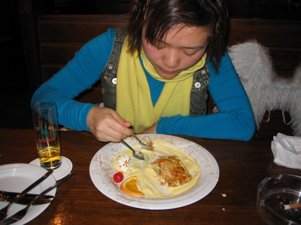 Miaomiao having lunch at a restaurant in the city center