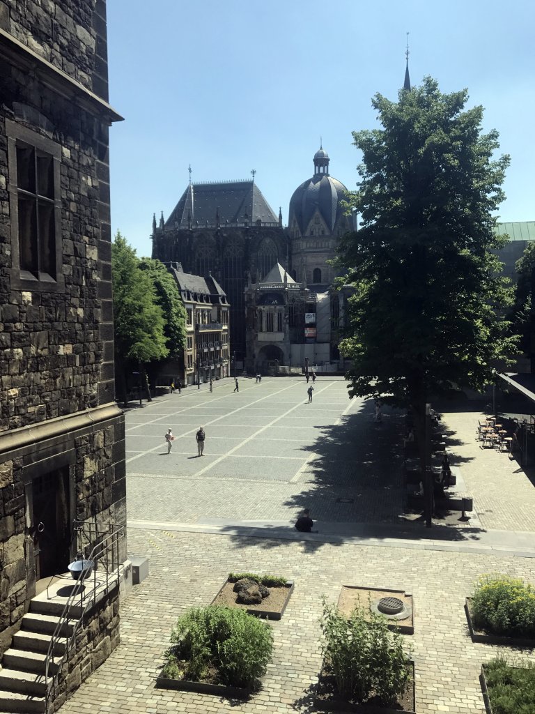 The Katschhof square and the Aachen Cathedral, viewed from the Peace Hall (Red Hall) at the Ground Floor of the City Hall