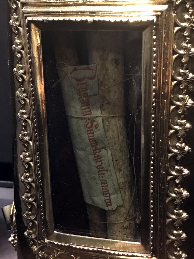 Scroll at the Ground Floor of the Aachen Cathedral Treasury