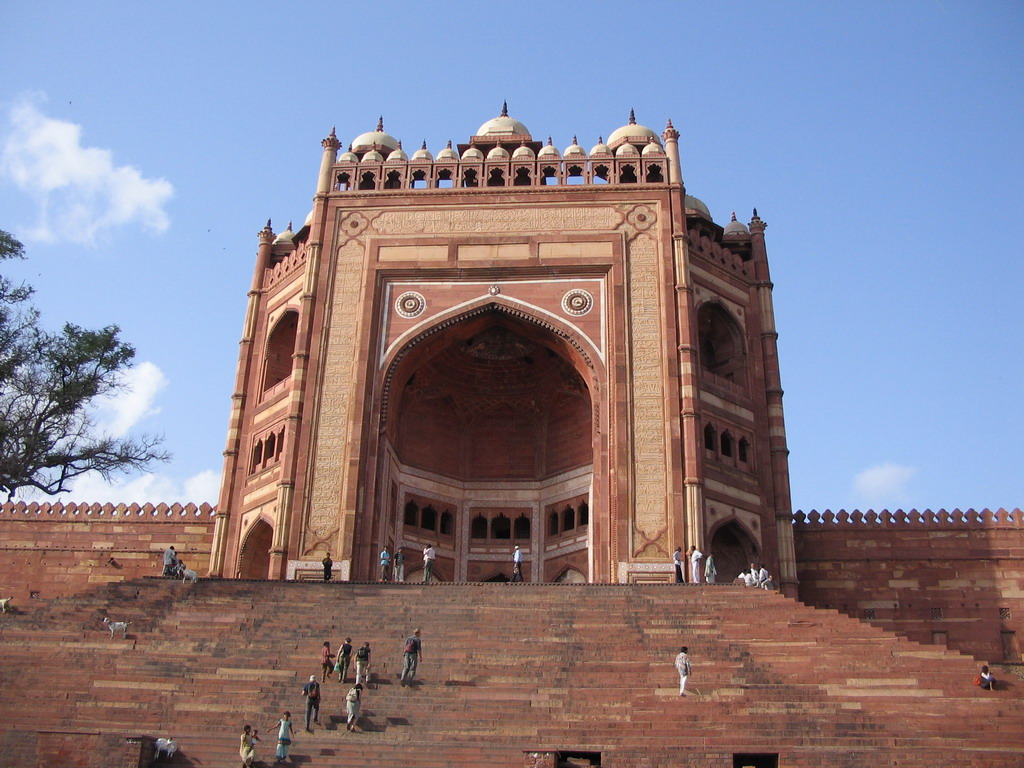 Entry gate `Buland Darwaza` of the Fatehpur Sikri Palace