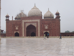 Guesthouse on the right side of the Taj Mahal