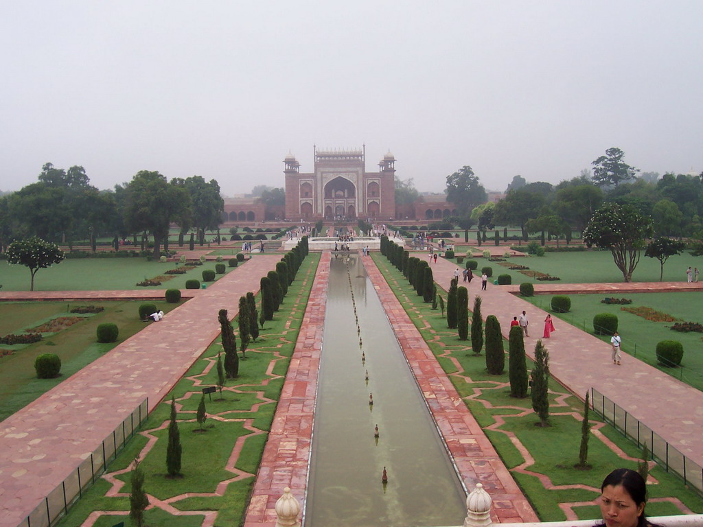 View on the Great Gate (Darwaza-i rauza) and garden, from the Taj Mahal