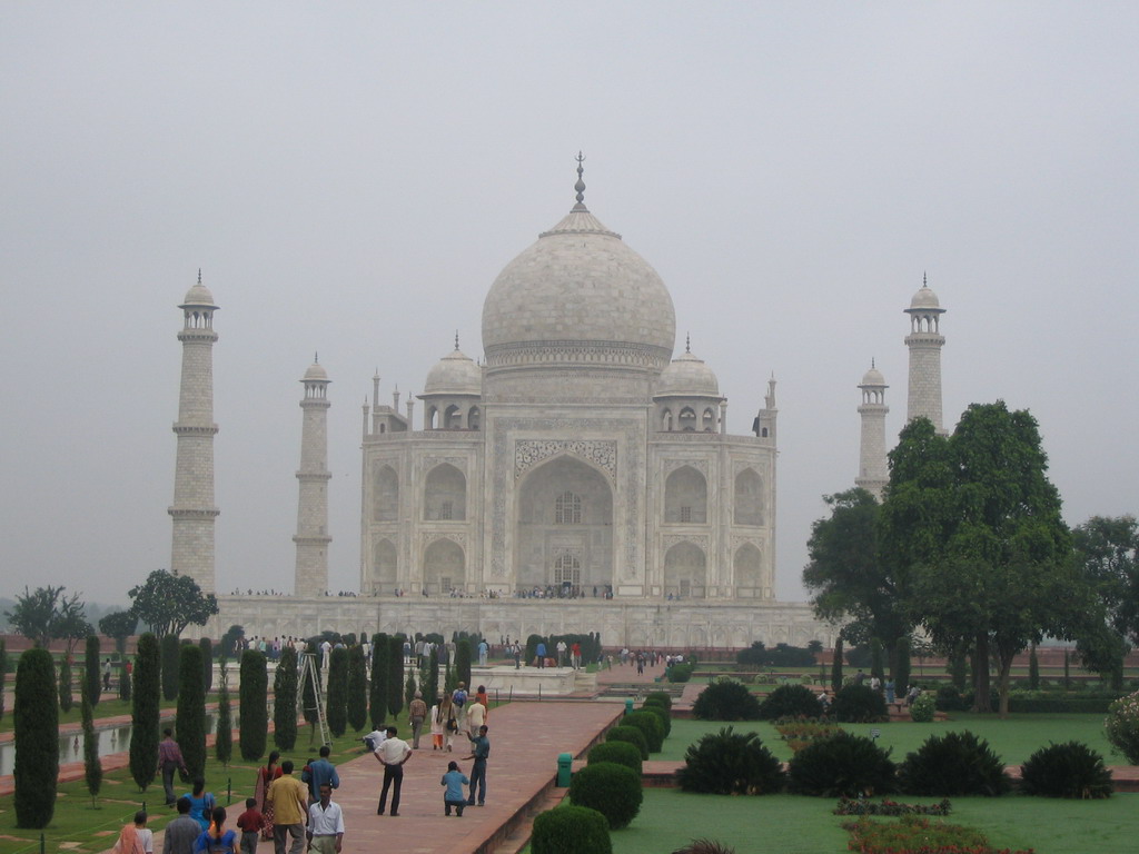 Charbagh Garden and the front of the Taj Mahal