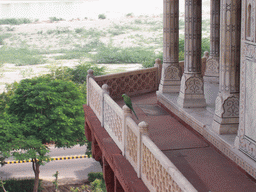 Northeastern sude of the Khas Mahal palace at the Agra Fort, with a view on the Yamuna river