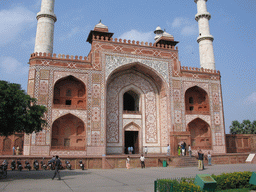 David and Rick in front of the entrance gate to Akbar`s Tomb at Sikandra