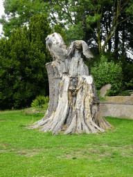 Bird statues at the Vogelpark Avifauna zoo