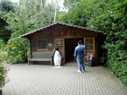 Souvenir shop at the Vogelpark Avifauna zoo