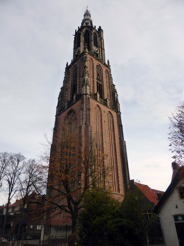 Southwest side of the Onze Lieve Vrouwetoren tower, viewed from the Westsingel street