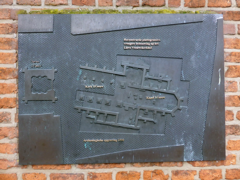 Map of the former buildings on the Lieve Vrouwekerkhof square, at the front of the Onze Lieve Vrouwetoren tower