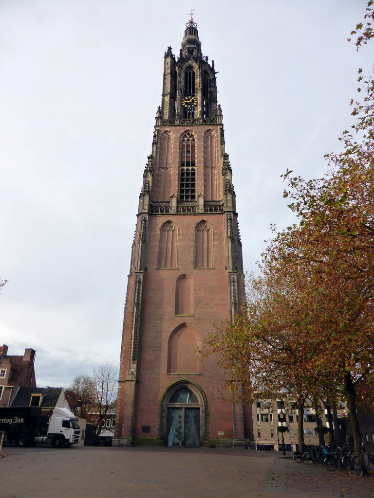 East side of the Onze Lieve Vrouwetoren tower, viewed from the Lieve Vrouwekerkhof square