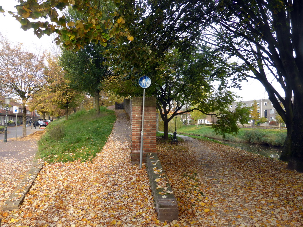 City wall at the east end of the Plantsoen Noord path