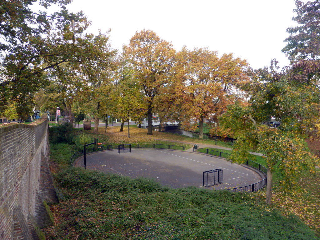 Sports field and the Eem river, viewed from the city wall at the Plantsoen Noord path