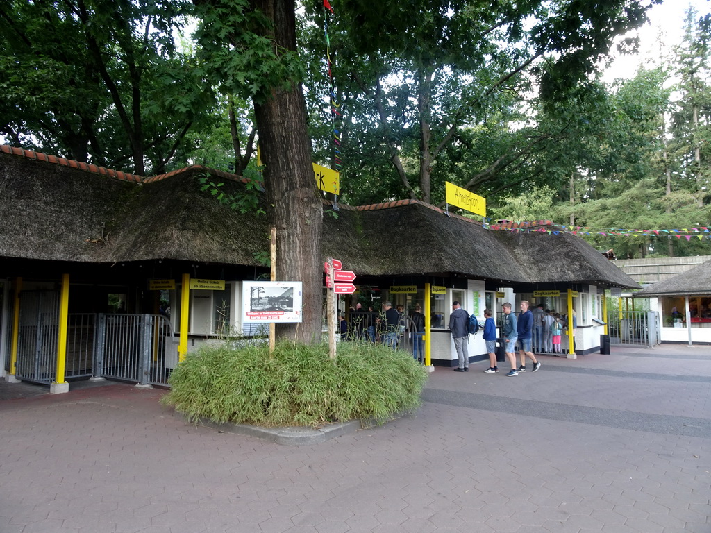 Entrance to the DierenPark Amersfoort zoo at the Barchman Wuytierslaan street