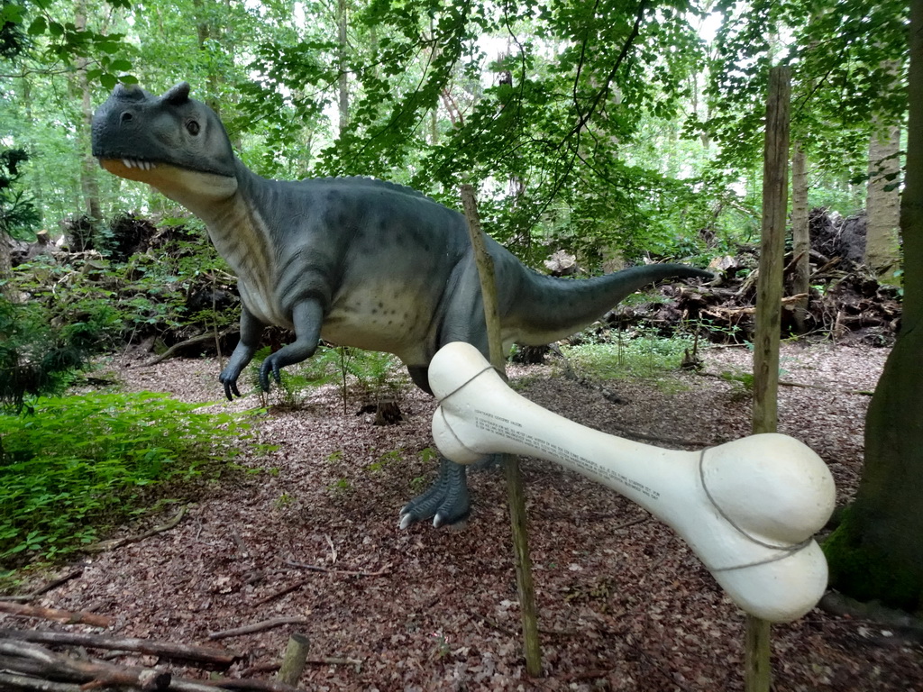 Ceratosaurus statue at the DinoPark at the DierenPark Amersfoort zoo, with explanation