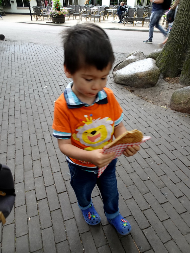 Max with a stroopwafel at the DierenPark Amersfoort zoo