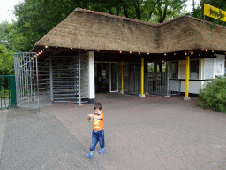 Max with animal toys in front of the entrance to the DierenPark Amersfoort zoo at the Barchman Wuytierslaan street