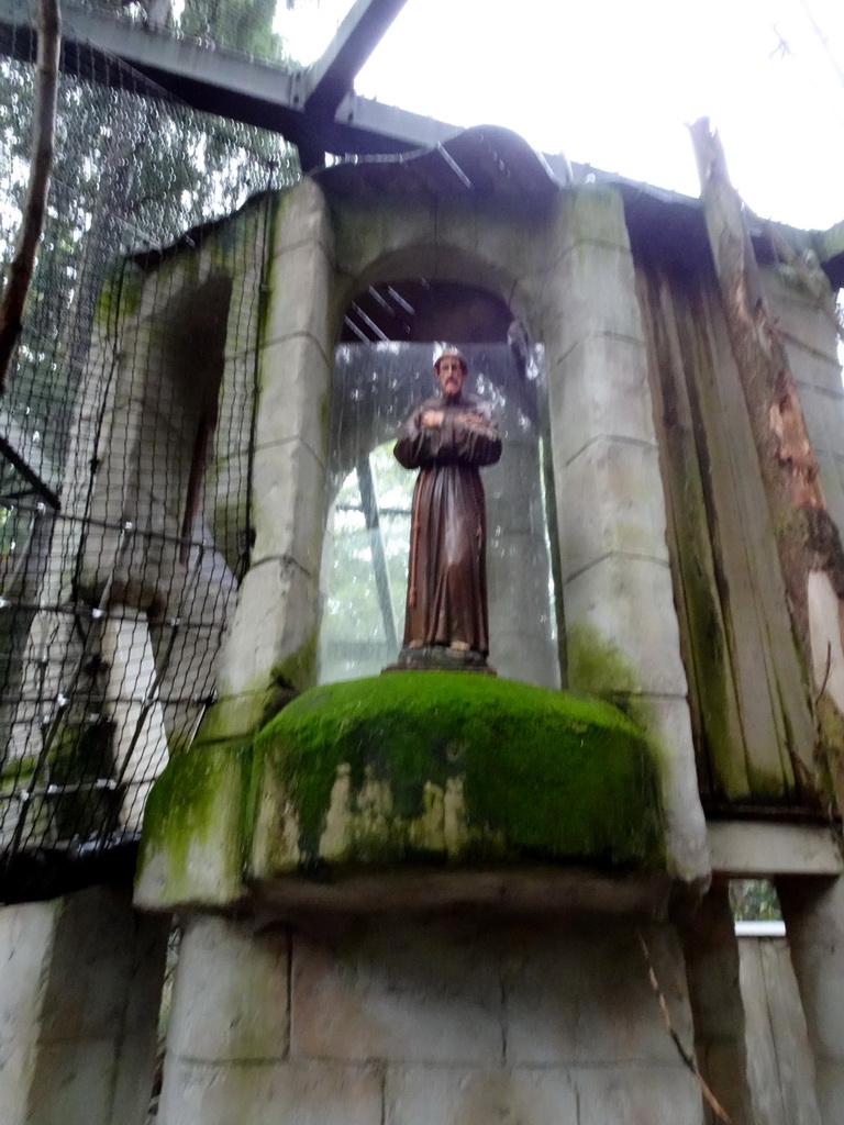 Statue at the Parakeet aviary at the DierenPark Amersfoort zoo