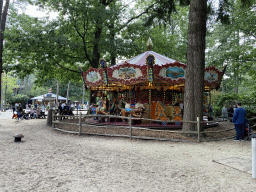 amersfoort_8_207 - 527 kb - 1024x768 - Carousel at the Pretplein square at the DierenPark Amersfoort zoo Carousel at the Pretplein square at the DierenPark Amersfoort zoo