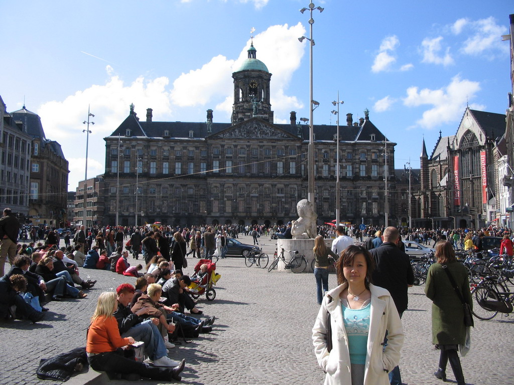 Miaomiao at the Dam square, with the Royal Palace Amsterdam (Royal Palace on the Dam)