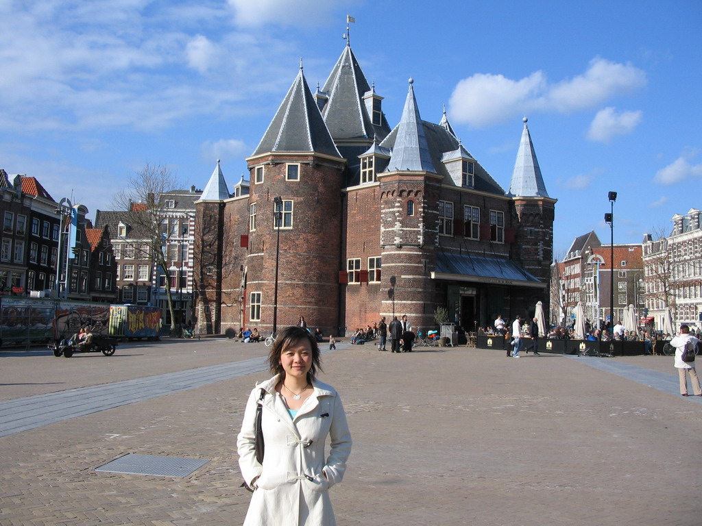 Miaomiao at the Waag on the Nieuwmarkt square