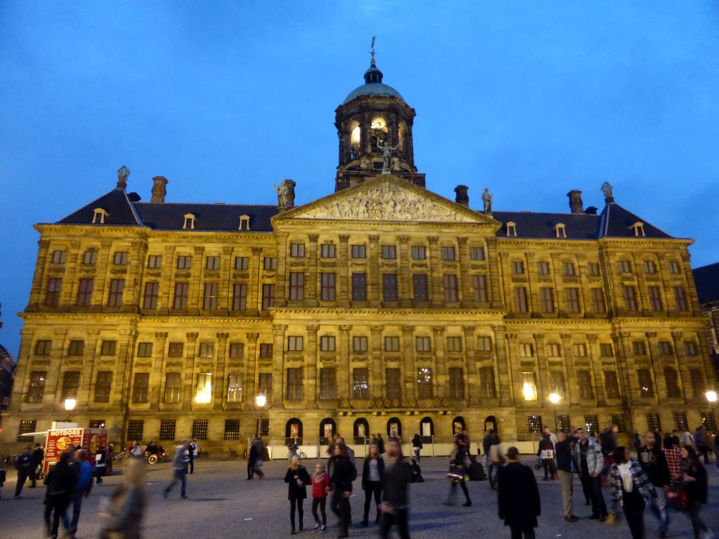 Front of the Royal Palace Amsterdam at the Dam square, by night