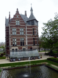 Fountain in the gardens at the southeast side of the Rijksmuseum