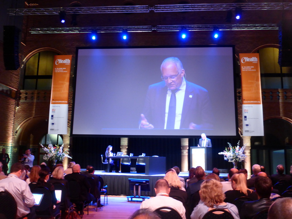 Presentation by Erik Gerritsen during the eHealth Week 2016 conference, in the Effectenbeurszaal room of the Beurs van Berlage conference center