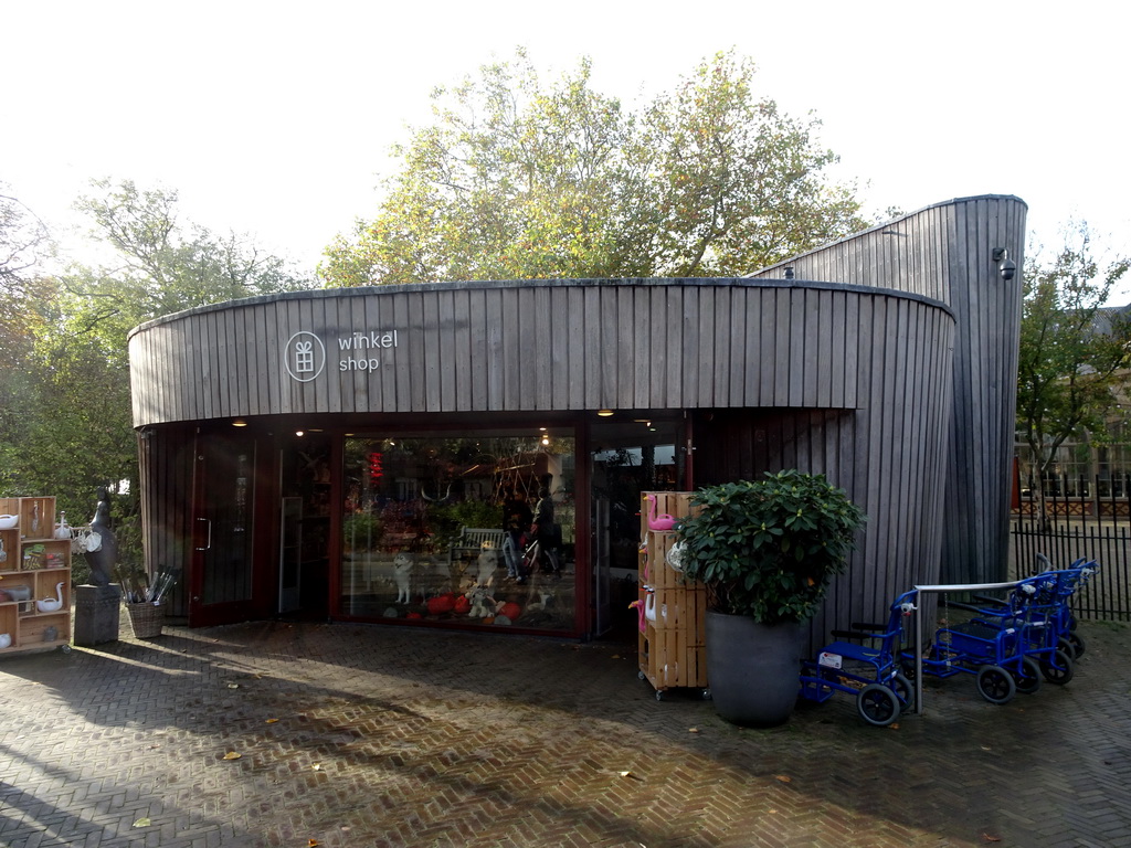 Front of the souvenir shop of the Royal Artis Zoo