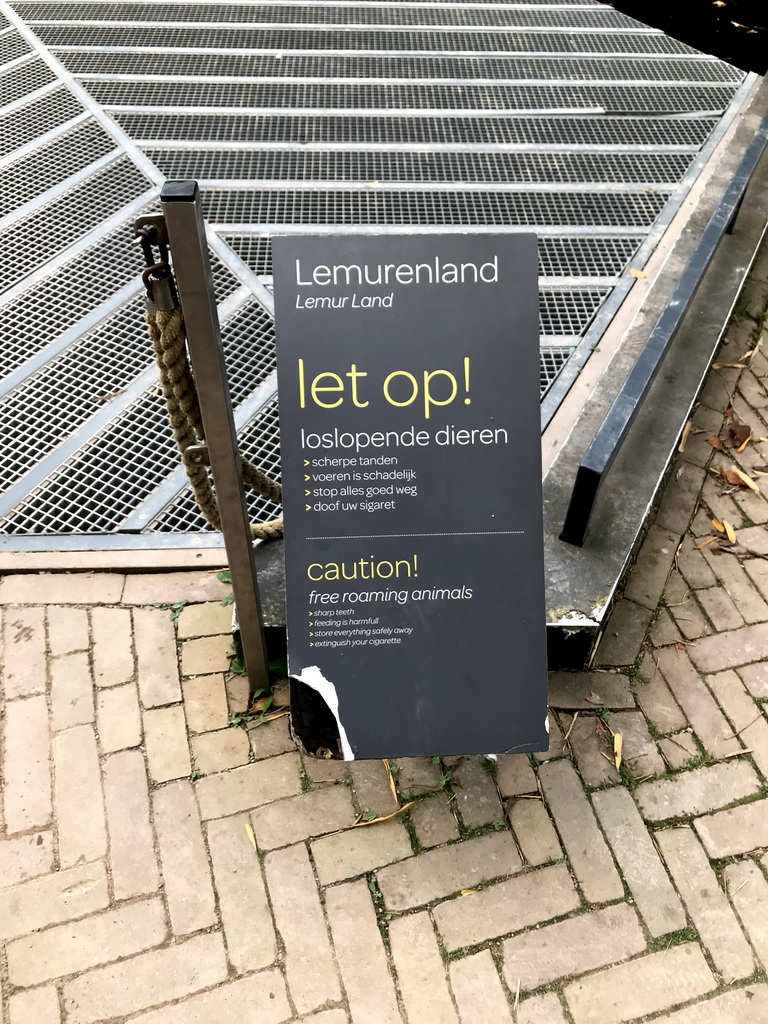 Sign at the entrance to Lemur Land at the Royal Artis Zoo