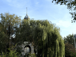 The Muiderpoort gate, viewed from the southeast side of the Royal Artis Zoo