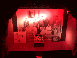 Chest and photograph at the ZieZo Marokko exhibition at the First Floor of the Tropenmuseum