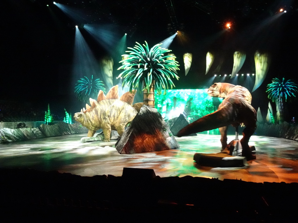 Stegosaurus statue and Allosaurus statue at the stage of the Ziggo Dome, during the `Walking With Dinosaurs - The Arena Spectacular` show