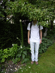 Tim at the garden of a building at the Herengracht street