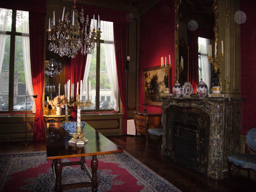 Interior of a room at the Herengracht 518 building