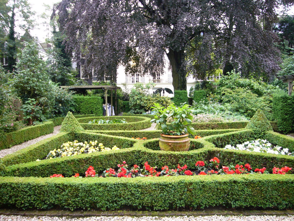 Garden of the Herengracht 522 building