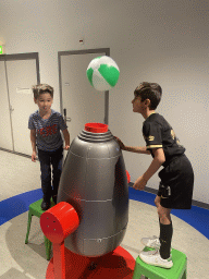 Max with a wind blower at the Fenomena exhibition at the First Floor of the NEMO Science Museum