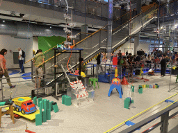 The start of the Chain Reaction demonstration at the NEMO Science Museum, viewed from the First Floor