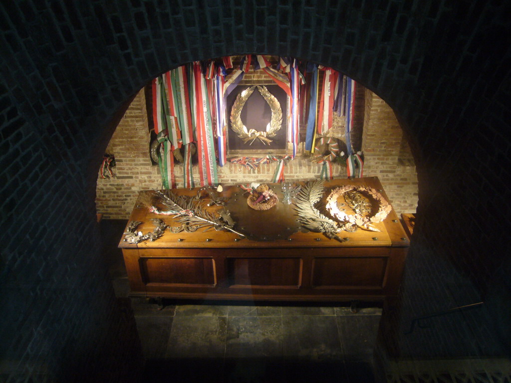 The burial vault of Michiel de Ruyter, in the Nieuwe Kerk church