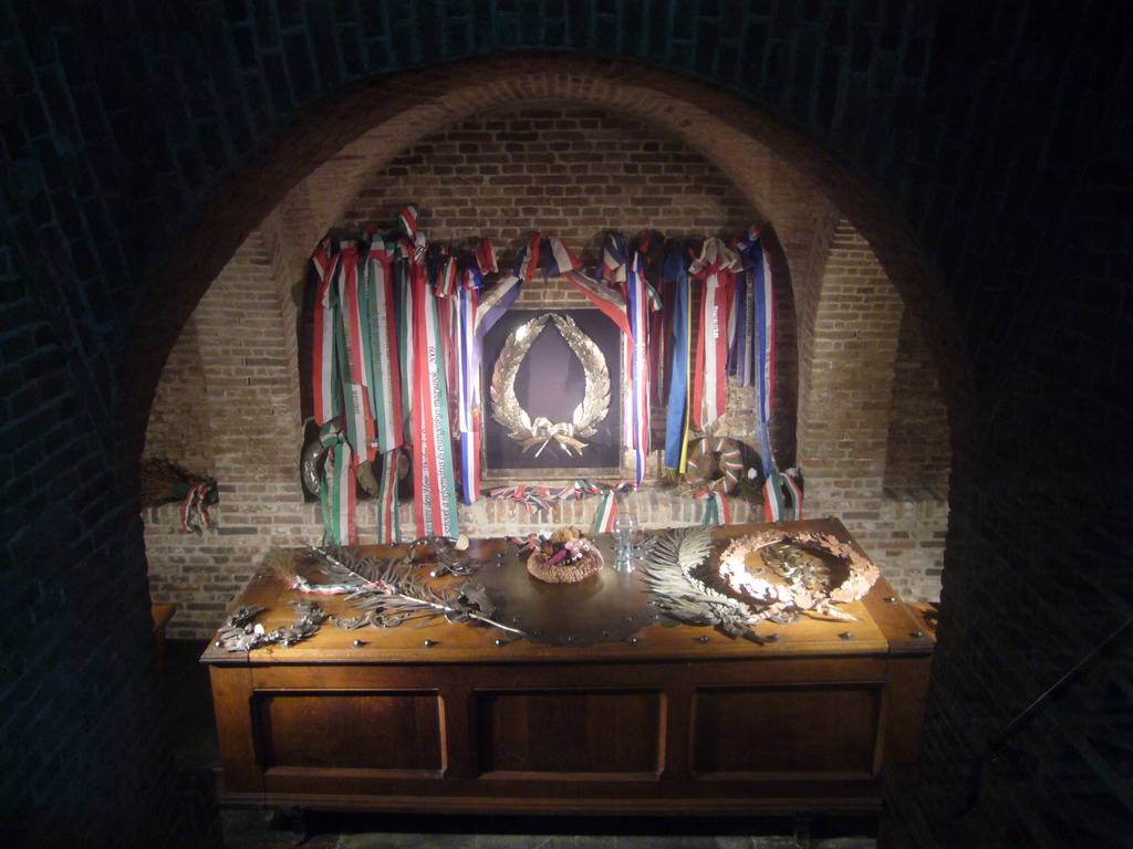 The burial vault of Michiel de Ruyter, in the Nieuwe Kerk church