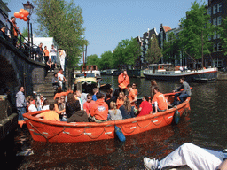 Tour boat in the Korte Prinsengracht canal