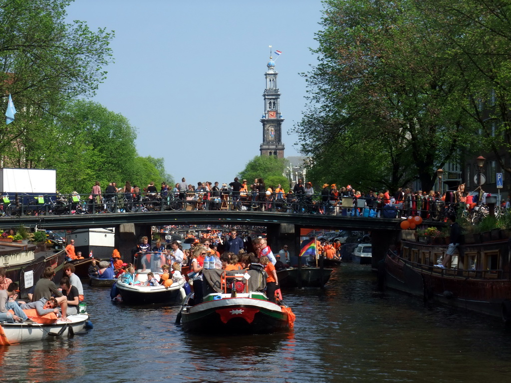The Prinsengracht canal, with the bridges at the crossings of the Berenstraat and Reestraat streets, and the Westerkerk church