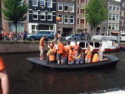 Tour boat in the Prinsengracht canal
