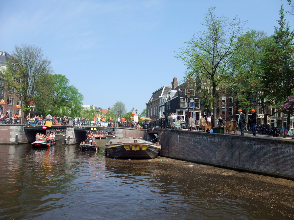 The Prinsengracht canal, with the bridge at the crossing of the Leidsegracht canal