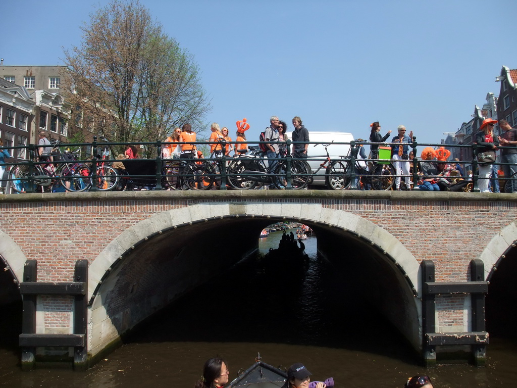 The Singel canal with the Torensluis bridge