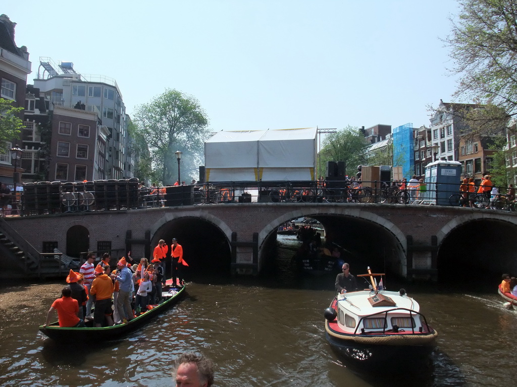 The Singel canal with the Torensluis bridge