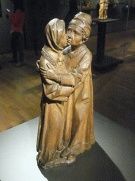 Statue `De ontmoeting van Joachim en Anna`, by the Meester van Joachim en Anna, on the ground floor of the Rijksmuseum
