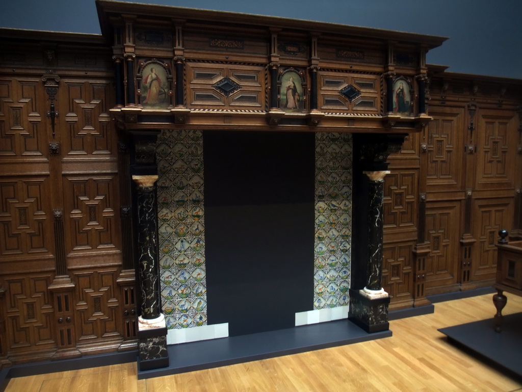 Decorated wooden wall, on the second floor of the Rijksmuseum