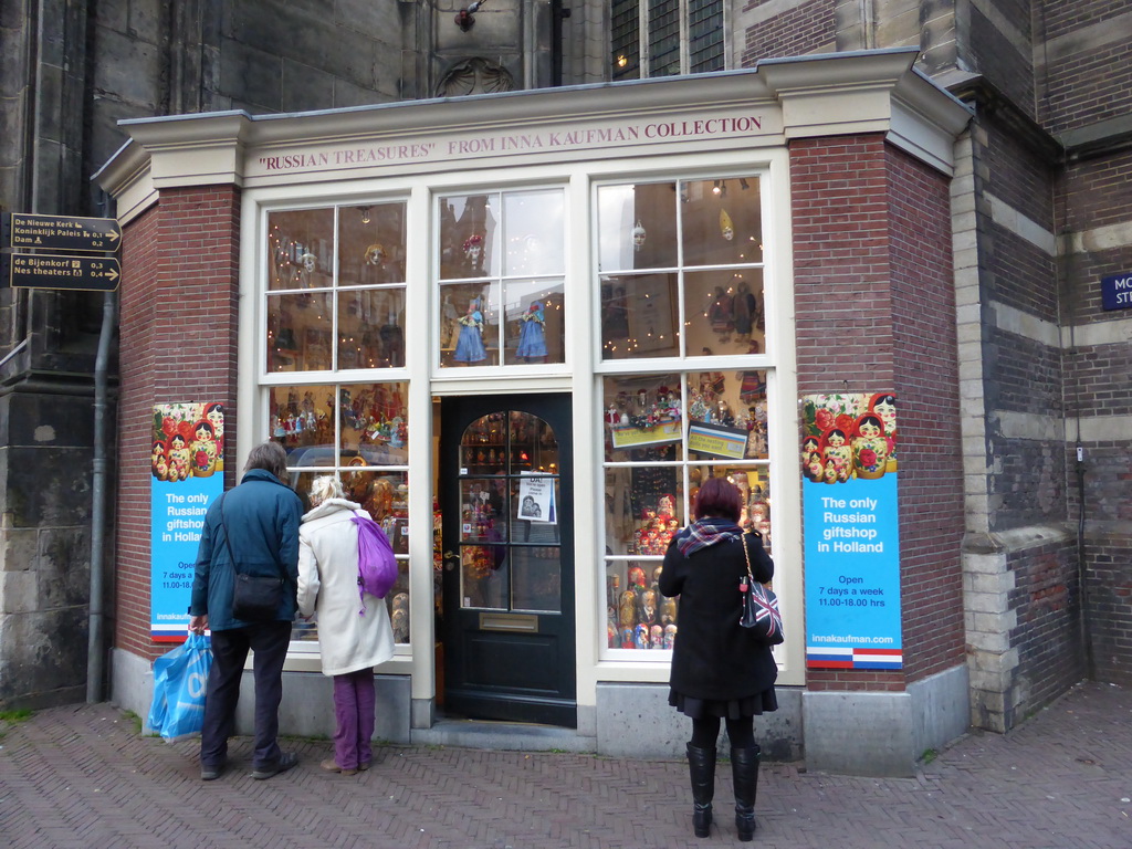 Miaomiao in front of the `Russian Treasures` shop at the Dam square