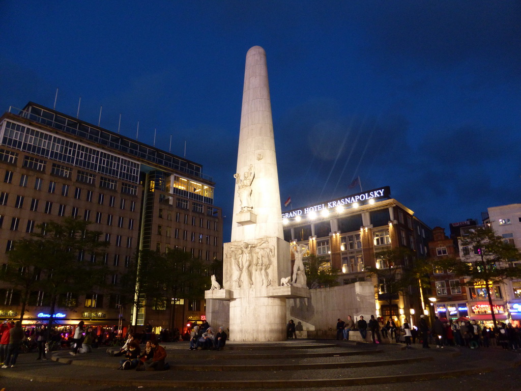 The Nationaal Monument at the Dam square, by night