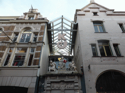 The upper part of the entrance to the Kalvertoren shopping centre at the Heiligeweg street